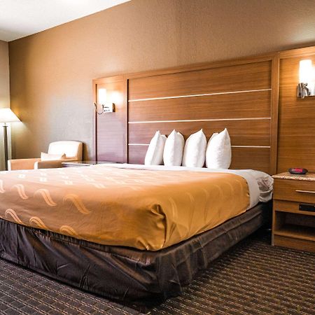 Quality Inn & Suites Near Six Flags - Austell Exteriér fotografie