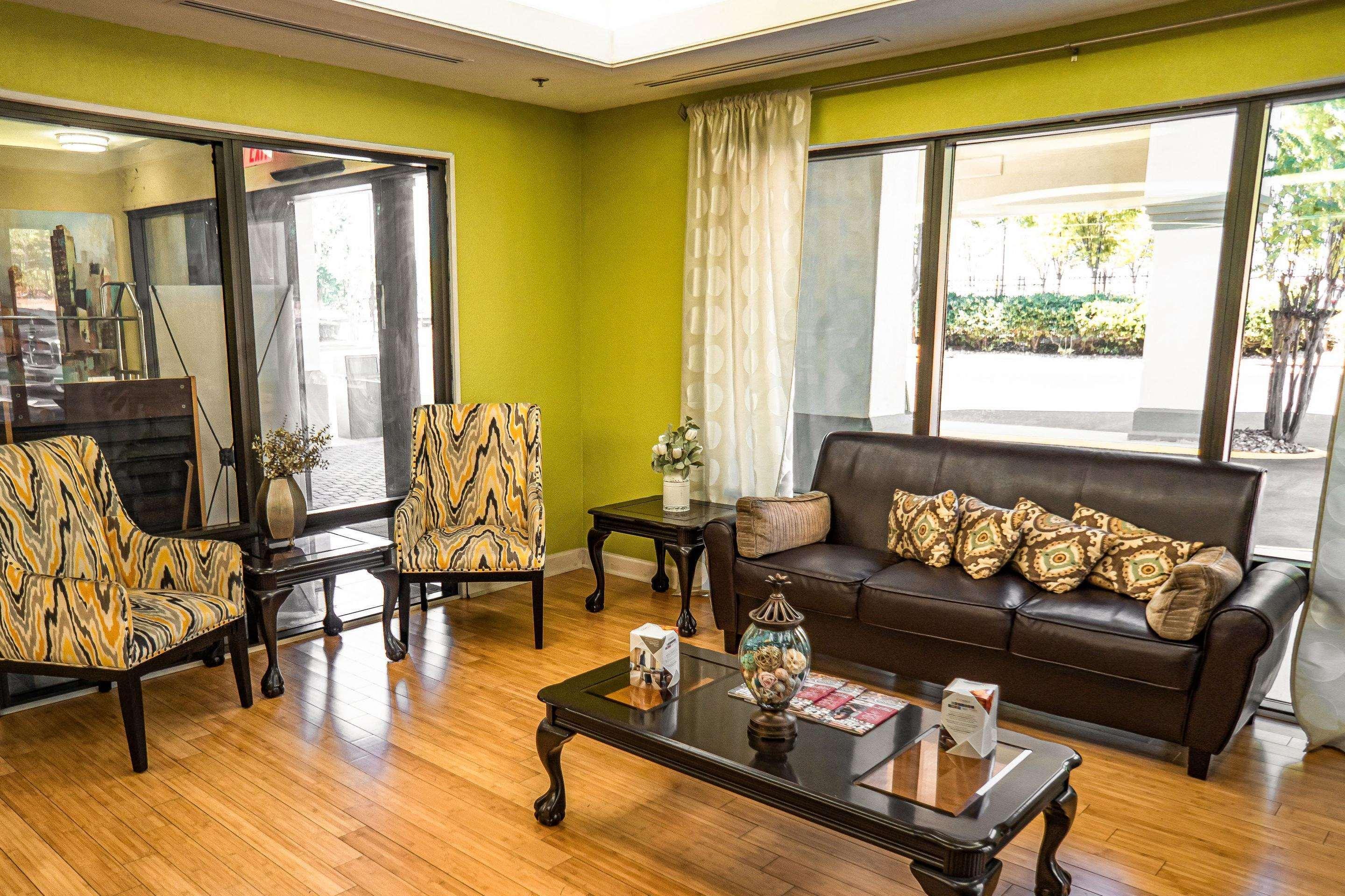 Quality Inn & Suites Near Six Flags - Austell Exteriér fotografie