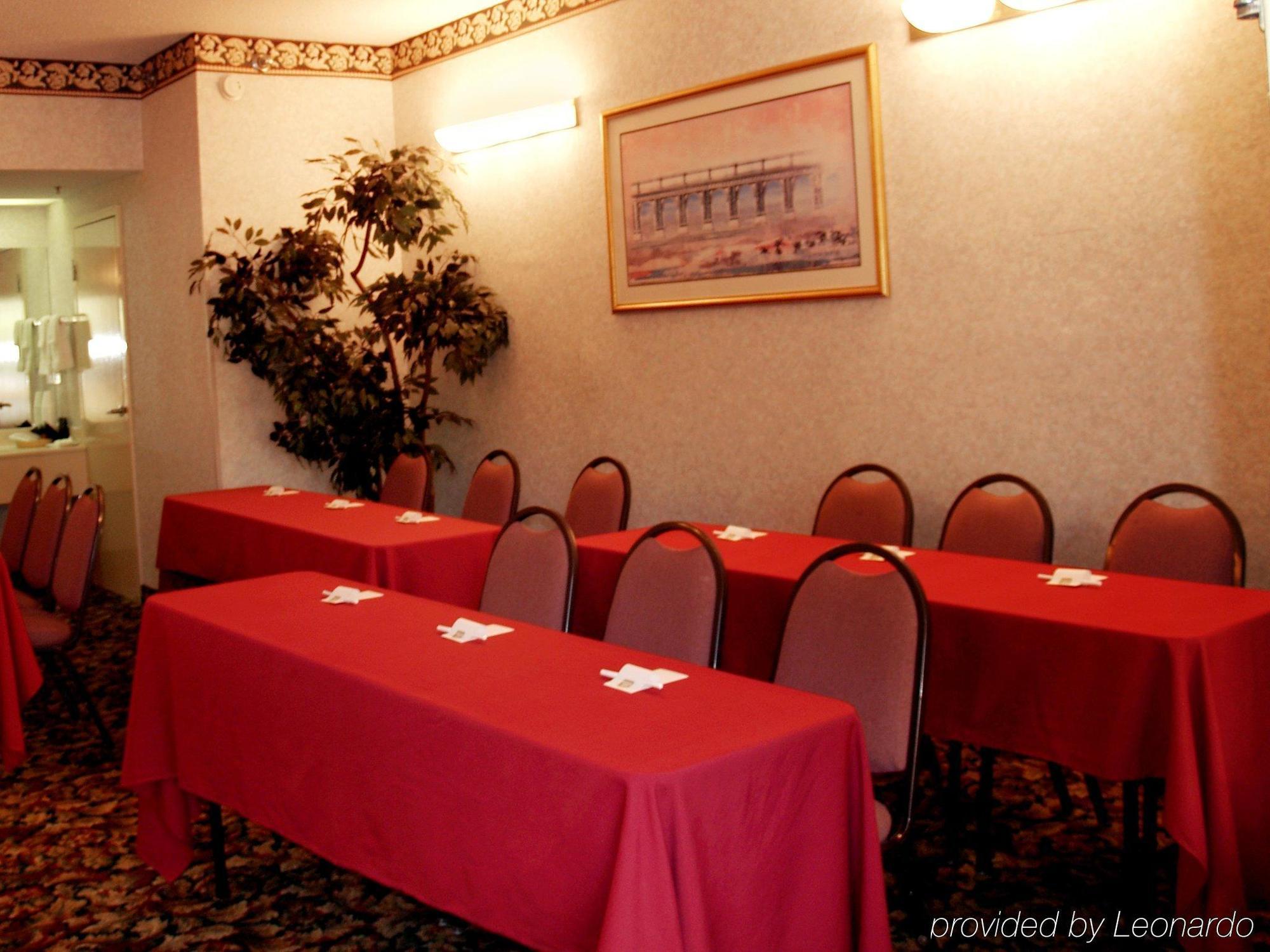 Quality Inn & Suites Near Six Flags - Austell Exteriér fotografie